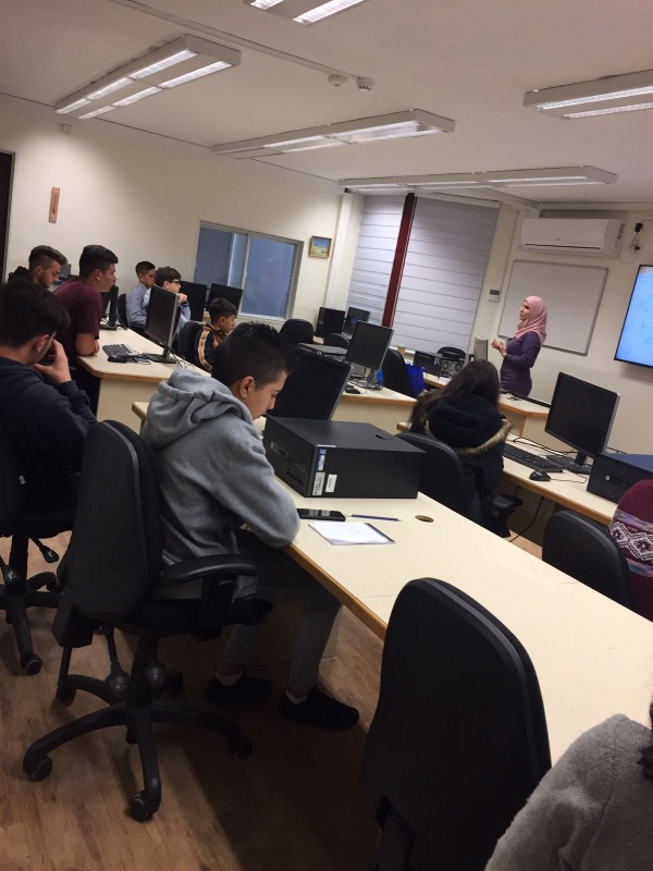 Planning classroom of high school students